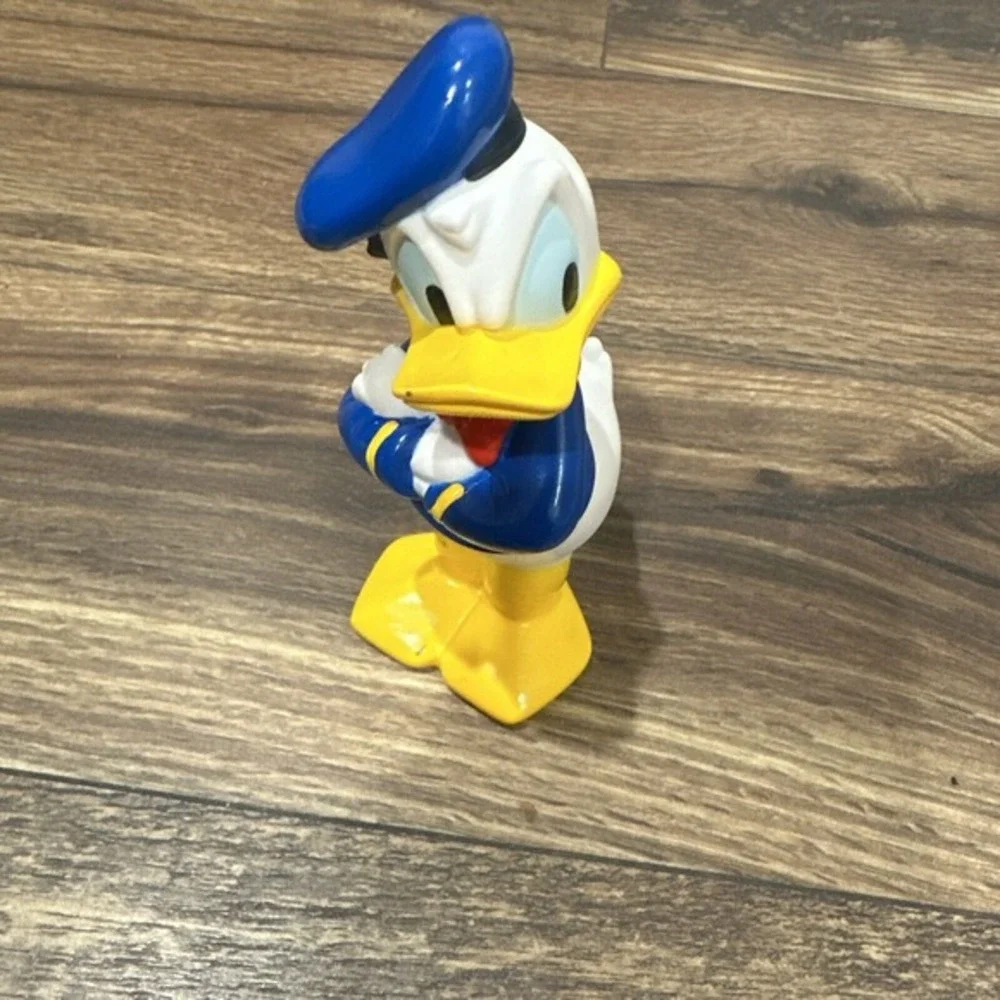 Vintage Donald Duck Bath Toy 6